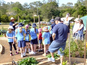 rcg girl guides visit sept 13 023